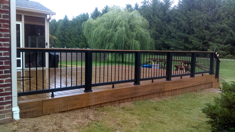 Composite Deck: Railing with a vantage point!